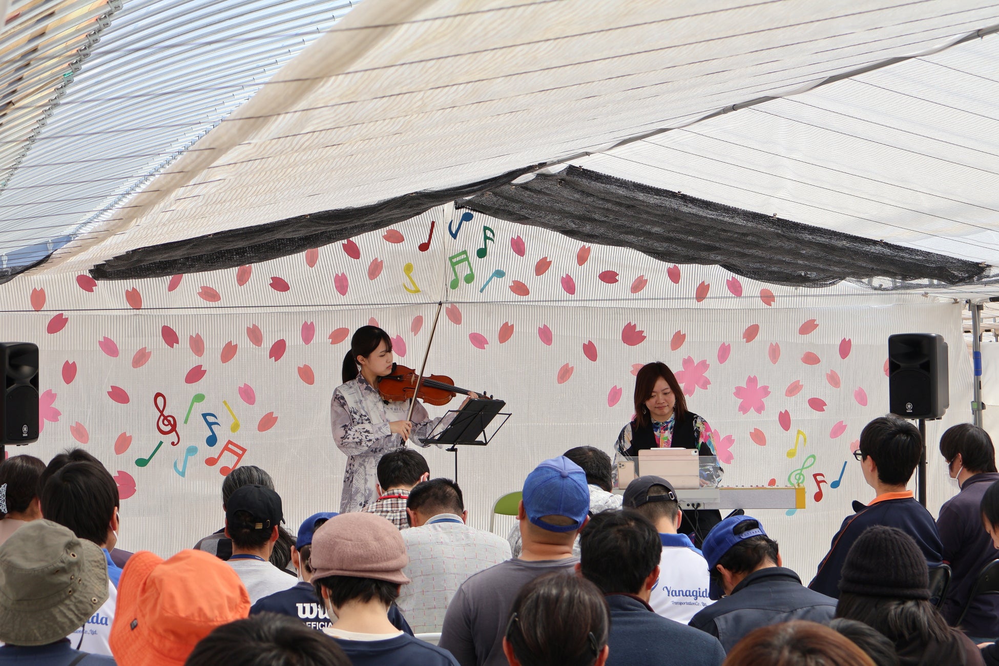 障がい者就労支援と音楽を繋ぐ農園コンサート