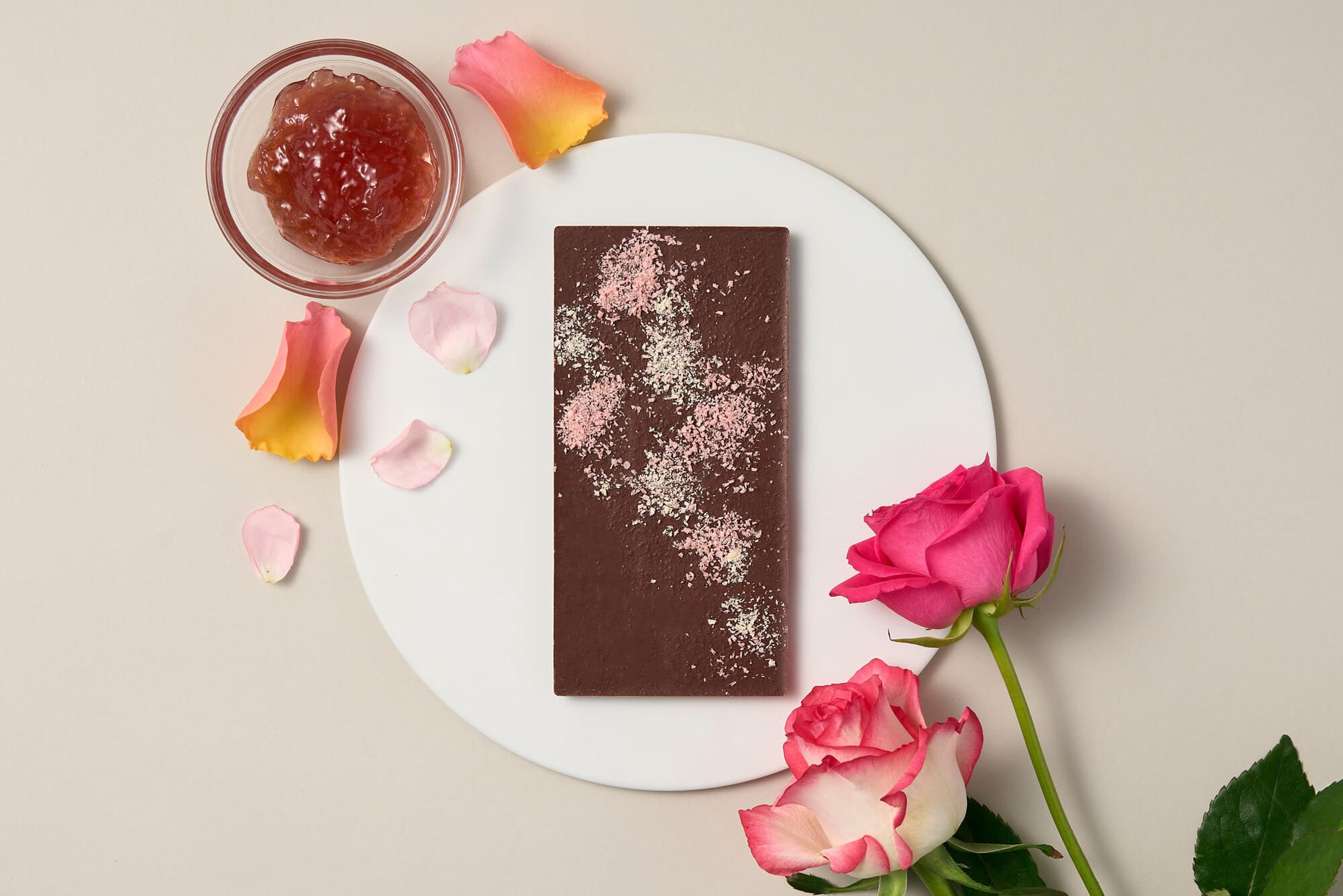 母の日ギフトにぴったりな華やかなチョコレート
