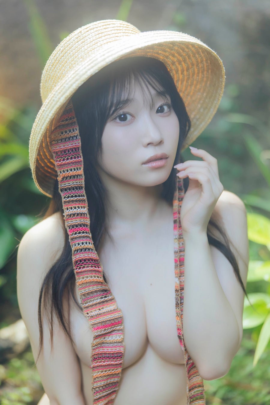 岸みゆ2nd写真集、バリ島で撮影した新境地を7月16日発売 | 公募